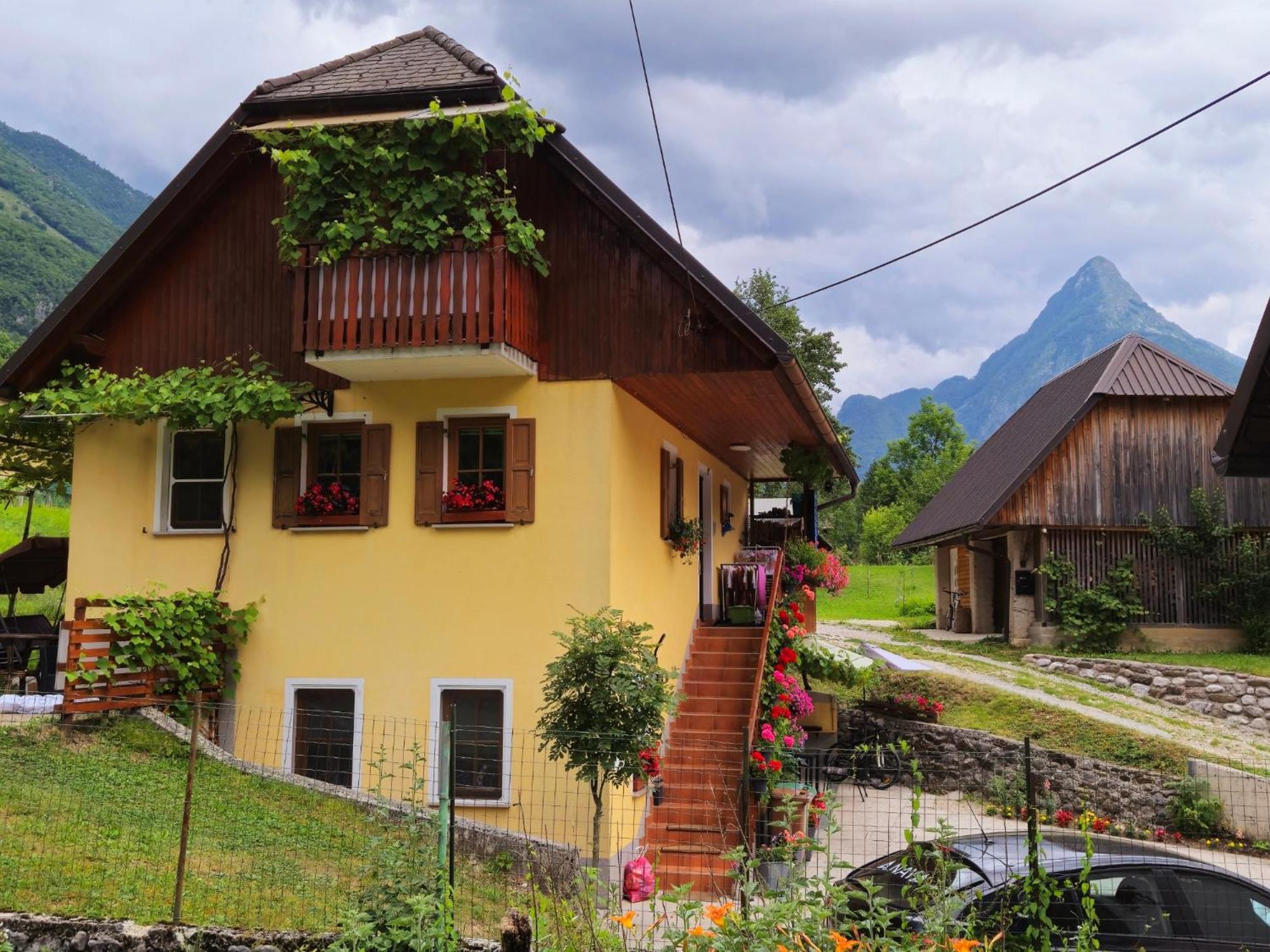 Apartment Anaya Paradise For Families Bovec Bagian luar foto