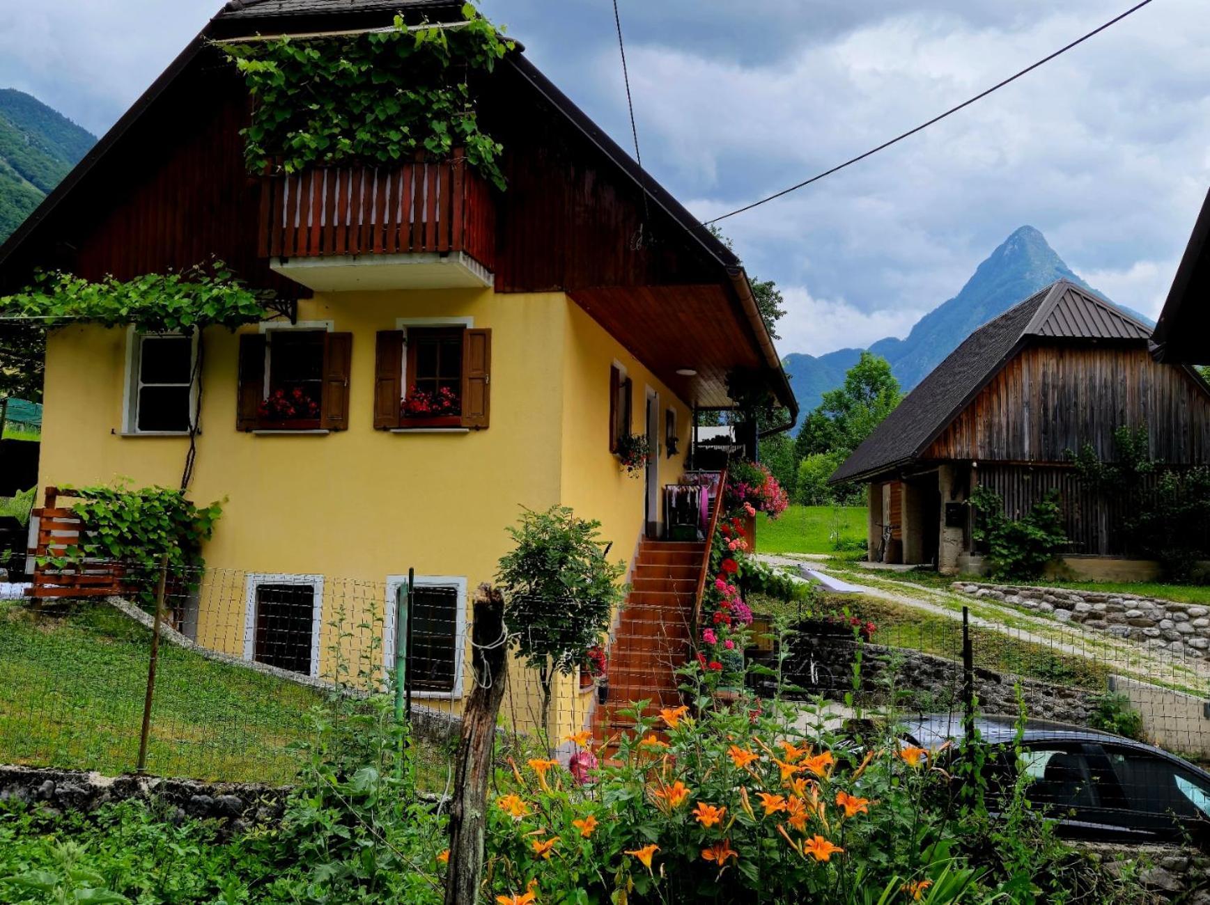 Apartment Anaya Paradise For Families Bovec Bagian luar foto